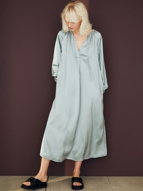 

H&M Women Turquoise Blue Long-Sleeved Dress