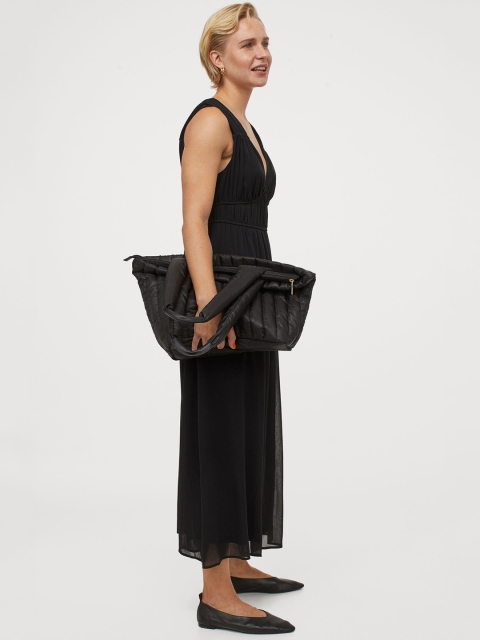 

H&M Women Sustainable Black Solid V Neck Dress