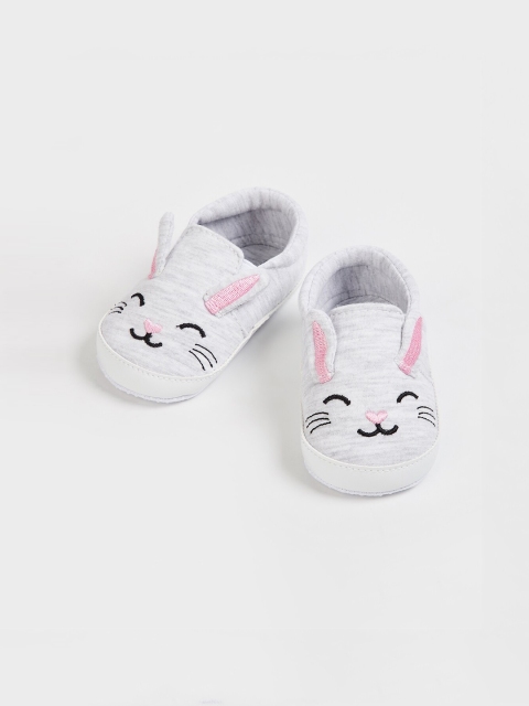 

Fame Forever by Lifestyle Girls Grey Woven Design Casual Slip-On Sneakers