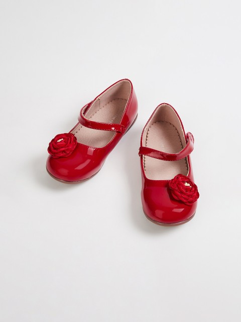 

Fame Forever by Lifestyle Girls Red Solid Ballerinas