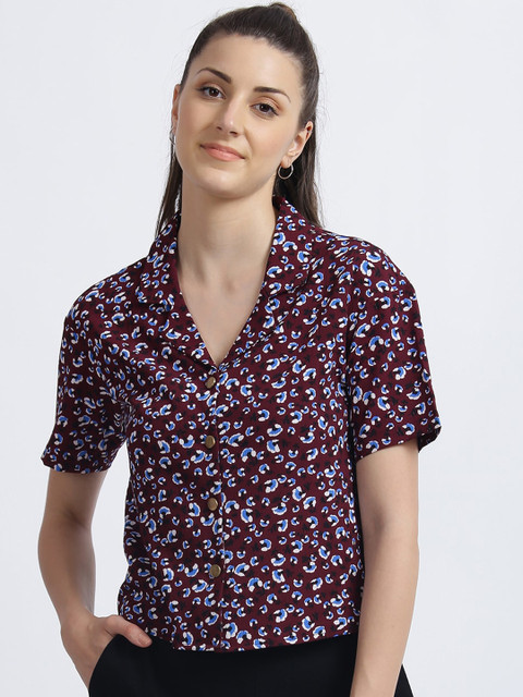 

Zink London Women Purple Regular Fit Printed Casual Shirt