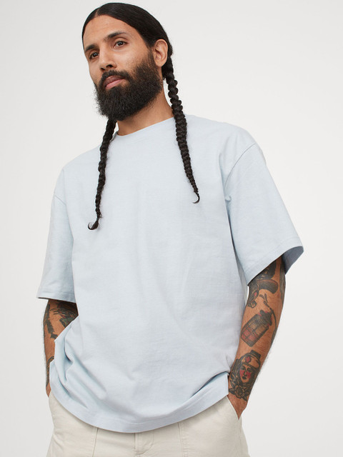 

H&M Men Blue T-shirt Relaxed Fit