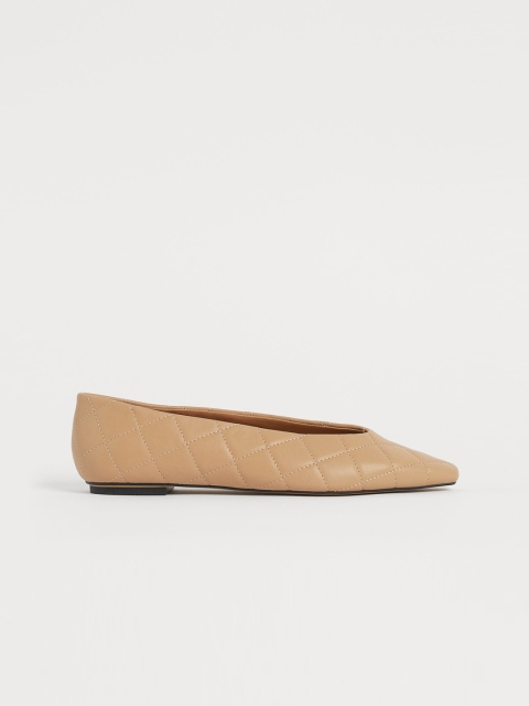 

H&M Women Beige Textured Quilted Ballet Pumps