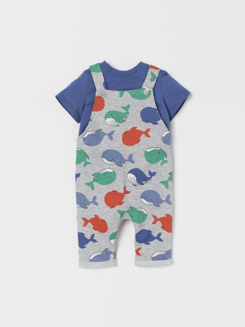 

H&M Boys Grey 2 Piece Cotton Dungaress with Solid T-shirt