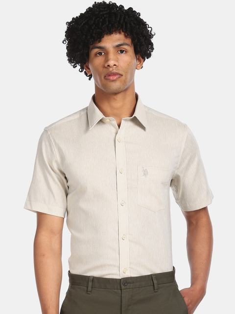 

U.S. Polo Assn. Men Beige Regular Fit Solid Cotton Formal Shirt