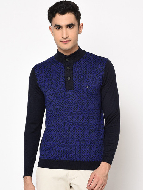

Blackberrys Men Blue Printed Henley Neck T-shirt