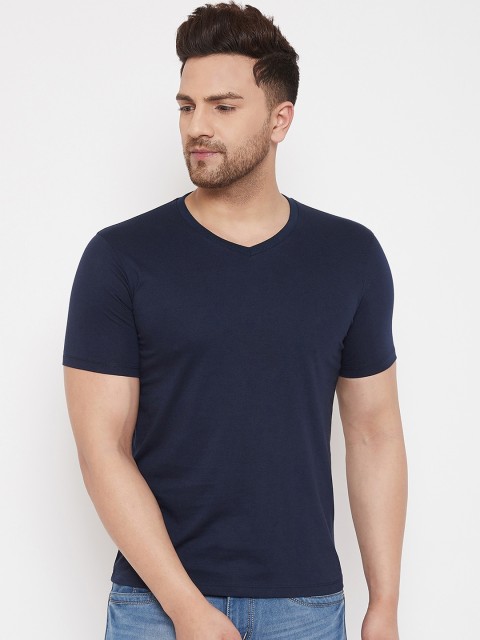 

Plagg Men Navy Blue Solid V-Neck T-shirt