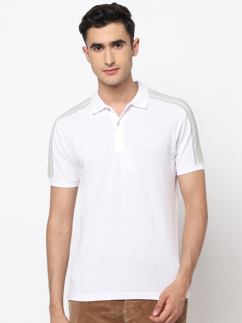 

Blackberrys Men White Solid Polo Collar T-shirt