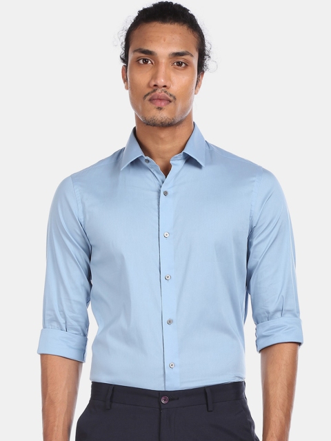

Arrow Men Blue Slim Fit Solid Casual Shirt