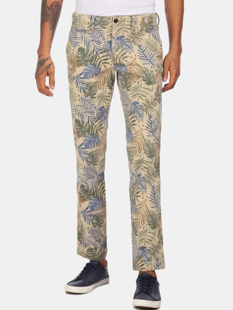 

GAP Men Beige & Blue Regular Fit Mid Rise Leaf Print Jeans
