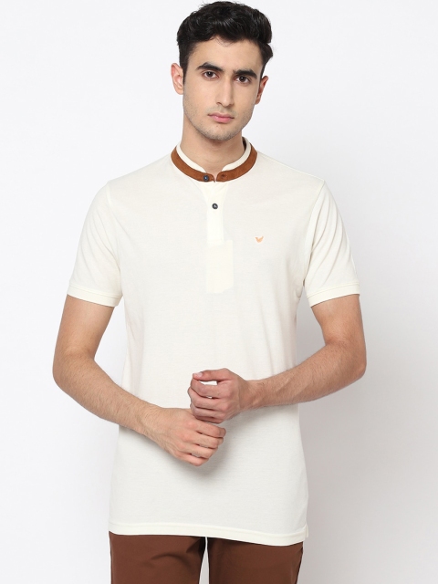

Blackberrys Men Cream-Coloured Solid Slim Fit Mandarin Collar T-shirt