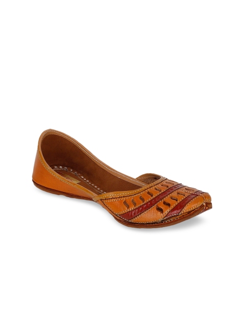 

Ta Chic Women Tan Brown Woven Design Leather Mojaris