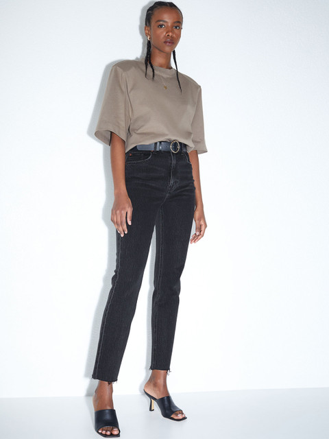 

H&M Women Black Solid Slim Fit High-Rise Cropped Jeans