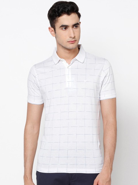 

Blackberrys Men White Checked Polo Collar T-shirt