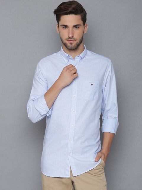 

GANT Men Blue Regular Fit Solid Casual Shirt