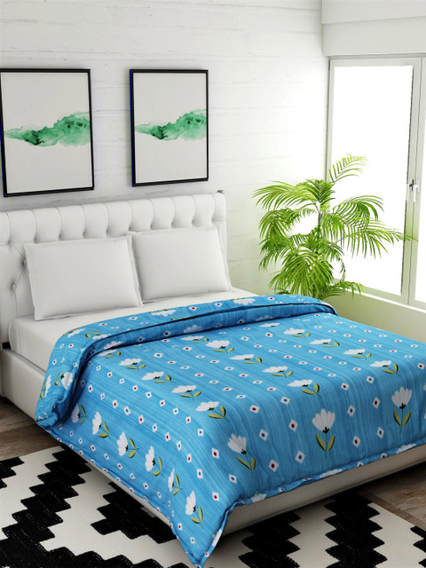 

Salona Bichona Blue & White Floral Mild Winter 120 GSM Double Bed Comforter