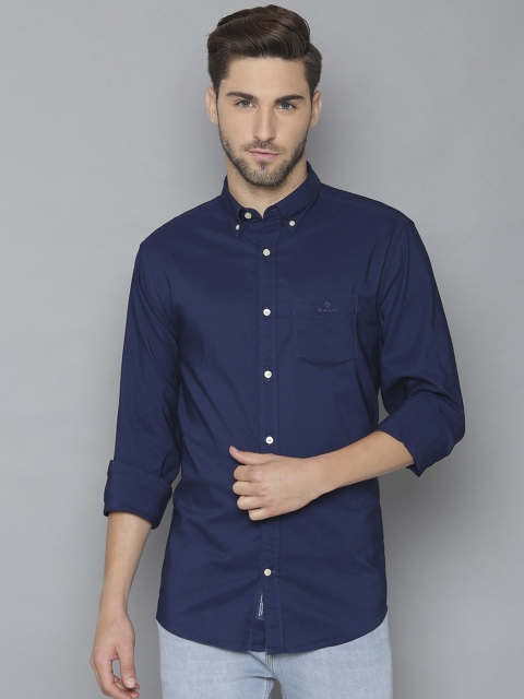 

GANT Men Blue Regular Fit Solid Casual Shirt