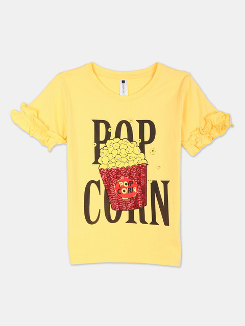 

Cherokee Girls Yellow & Black Printed Round Neck T-shirt