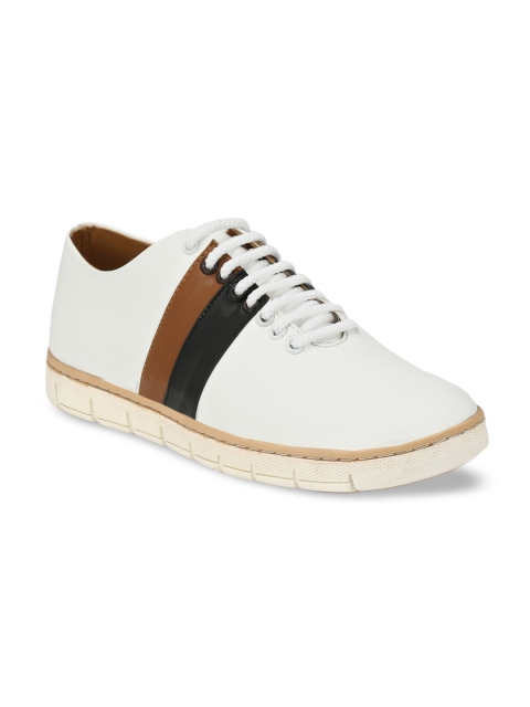 

Guava Men White & Brown Striped Sneakers
