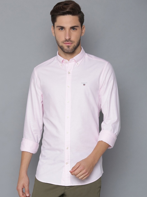 

GANT Men Pink Slim Fit Solid Casual Shirt