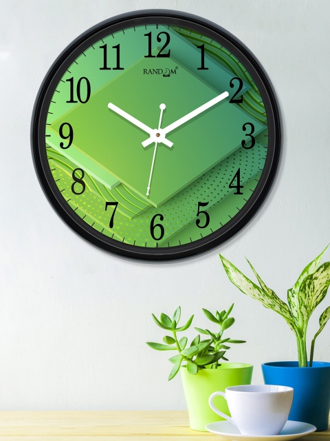 

RANDOM Green Round Printed Analogue Wall Clock