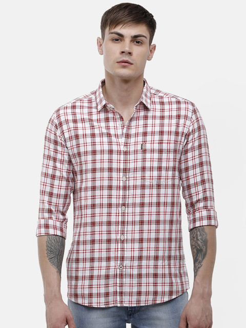

Voi Jeans Men Red & White Slim Fit Checked Casual Cotton Shirt