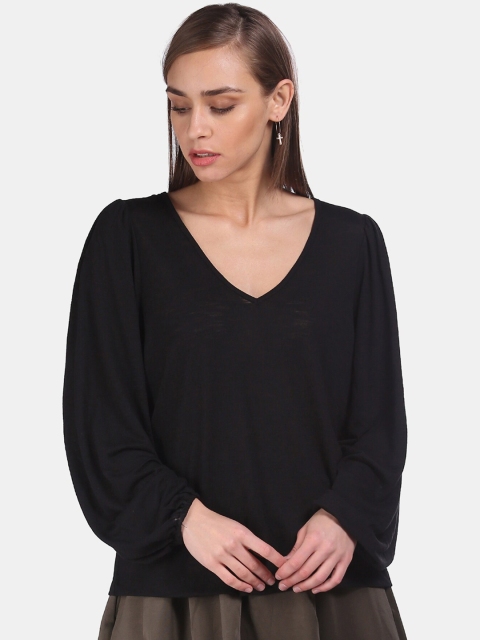 

GAP Women Black V-Neck Solid Top