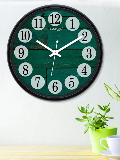 

RANDOM Green Round Printed Analogue Wall Clock