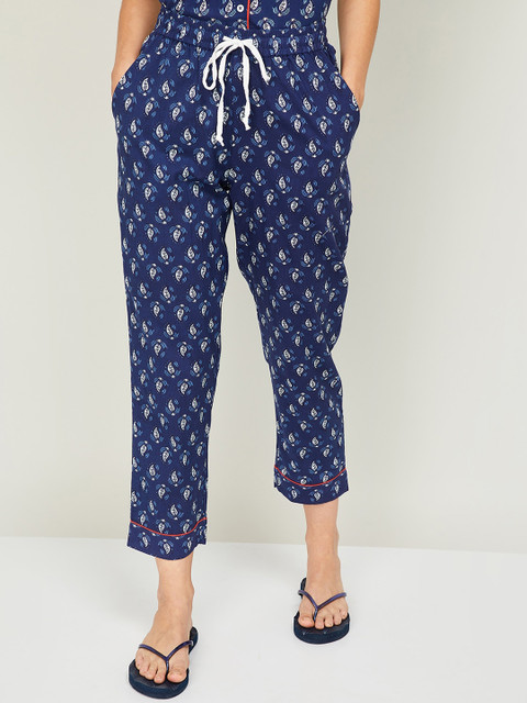 

Ginger by Lifestyle Women Blue & White Printed Cotton Lounge Pants