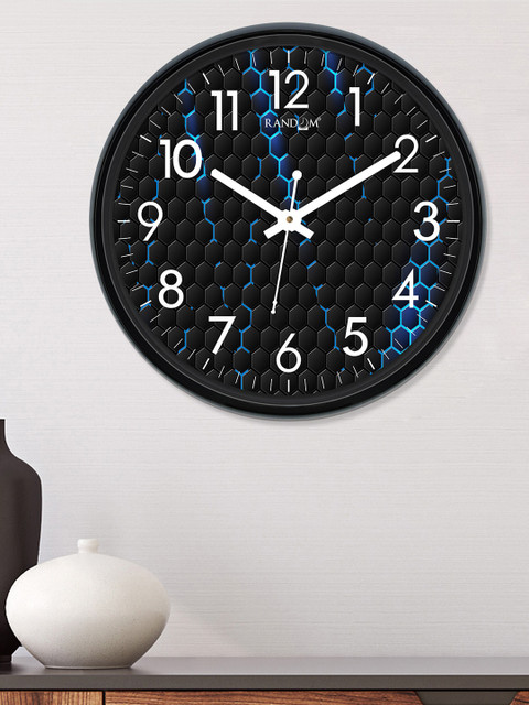 

RANDOM Black & Blue Round Printed 30 cm Analogue Wall Clock