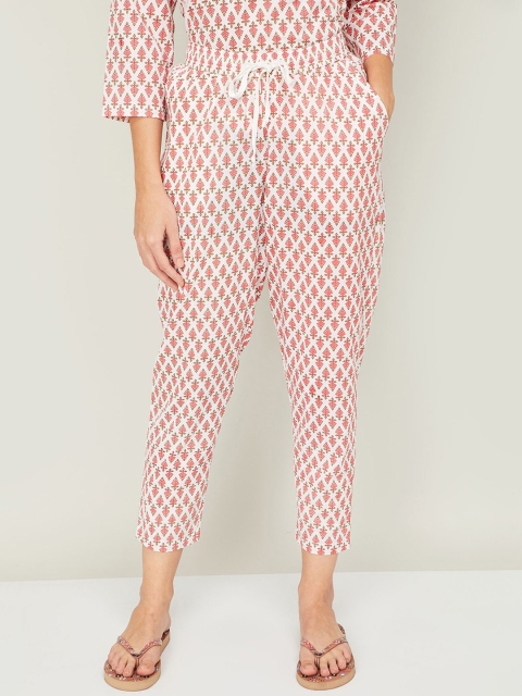 

Ginger by Lifestyle Women White & Red Printed Lounge Pants