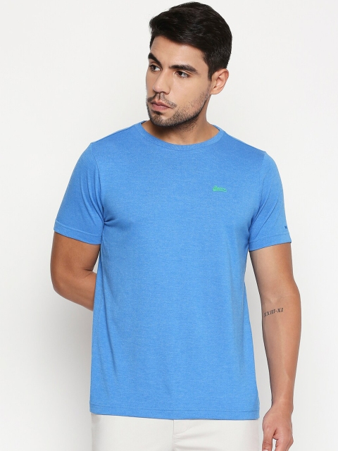 

Basics Men Blue Solid Round Neck Slim Fit T-shirt