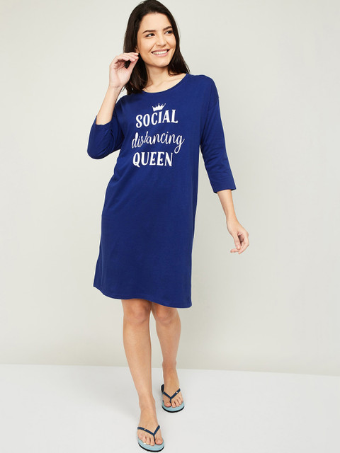 

Ginger by Lifestyle Blue & White Printed Nightdress