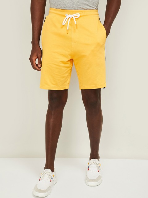 

UCLA Men Yellow Solid Regular Shorts