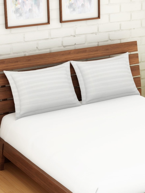 

SPACES Set Of 2 White Striped Pillow Covers