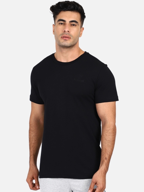 

hummel Men Black Solid Round Neck T-shirt