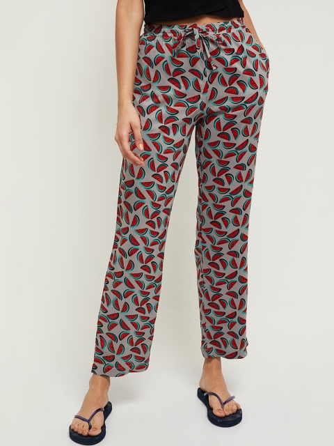 

max Women Grey & Red Printed Lounge Pants