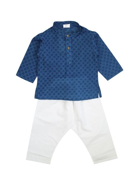 

MeeMee Boys Blue & White Woven Design Kurta with Pyjamas