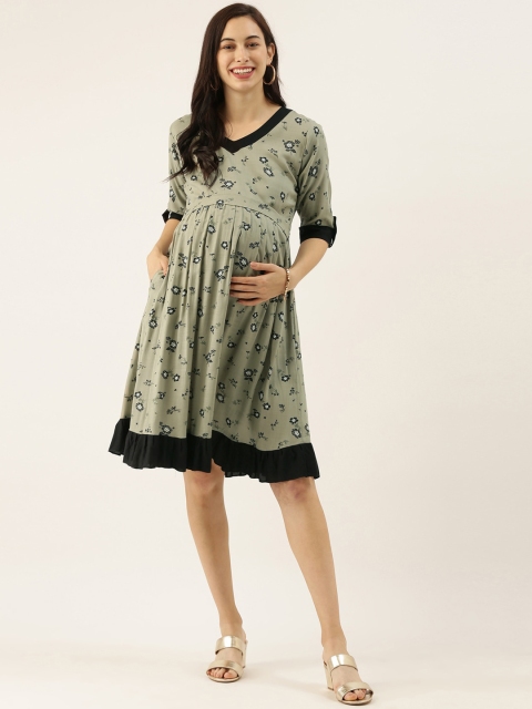 

GOLDSTROMS Women Green & Black Floral Printed Maternity Fit and Flare Dress