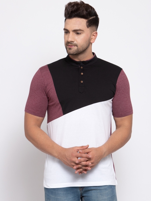 

Kalt Men Maroon Colourblocked Mandarin Collar T-shirt