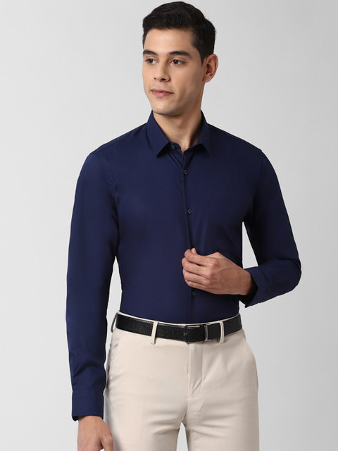 

Peter England Men Navy Blue Regular Fit Solid Formal Shirt