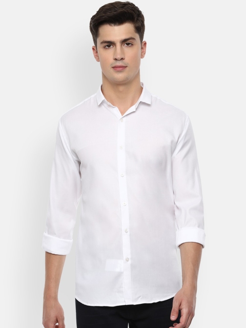 

V Dot Men White Regular Fit Solid Casual Shirt