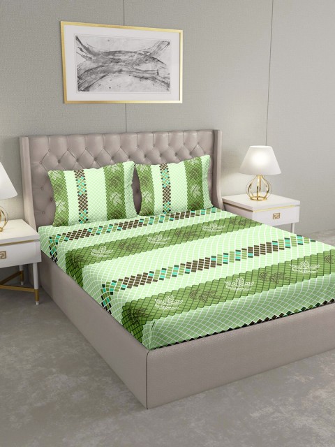 

BELLA CASA Green & White Geometric 124 TC Cotton King Bedsheet with 2 Pillow Covers