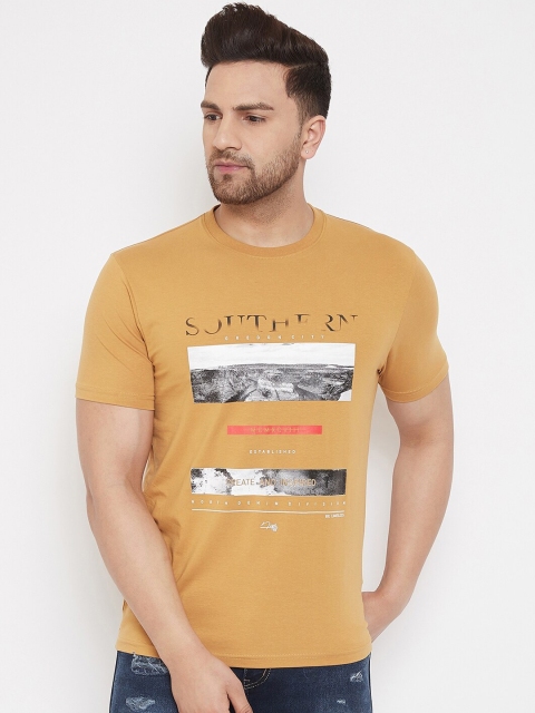 

98 Degree North Men Beige Printed Round Neck T-shirt