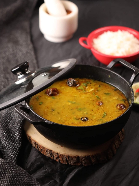 

Vinod Black Legacy Pre-Seasoned Induction-Friendly Kadai With Lid