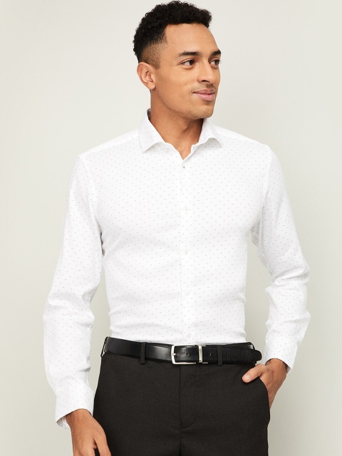 

CODE by Lifestyle Men White & Black Slim Fit Printed Formal Shirt