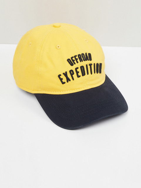 

max Men Yellow & Black Colourblocked Baseball Cap