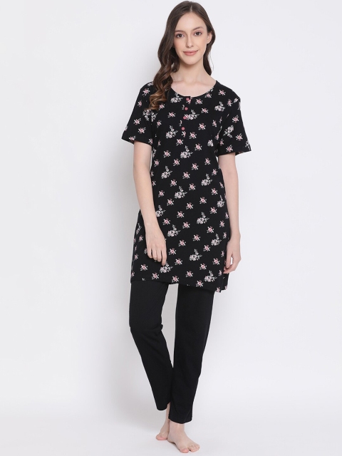 

Kanvin Women Black & Pink Printed Night Suit