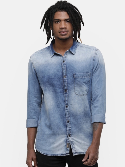 

Voi Jeans Men Blue Slim Fit Faded Casual Shirt