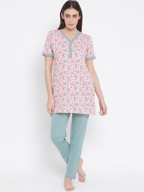 

Kanvin Women Blue & Pink Printed Night suit